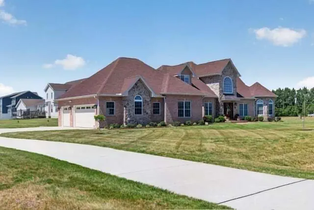 Photo 1 - Milford Quiet Coastal Retreat 3br Sleeps 8 3 Bedroom Home