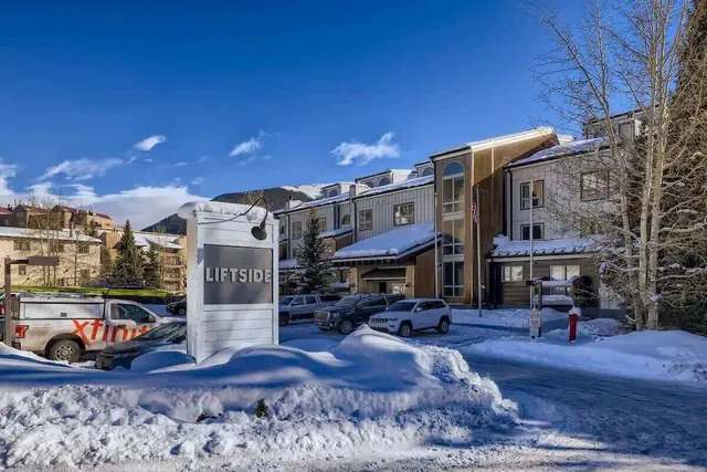 Photo 1 - Near Lifts, Ski Keystone, Sleeps up to 6 People