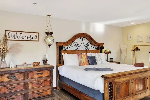 Photo 1 - Sedona Ember by Avantstay Cozy Sedona Studio Near Trails + Dining + Mountain Views