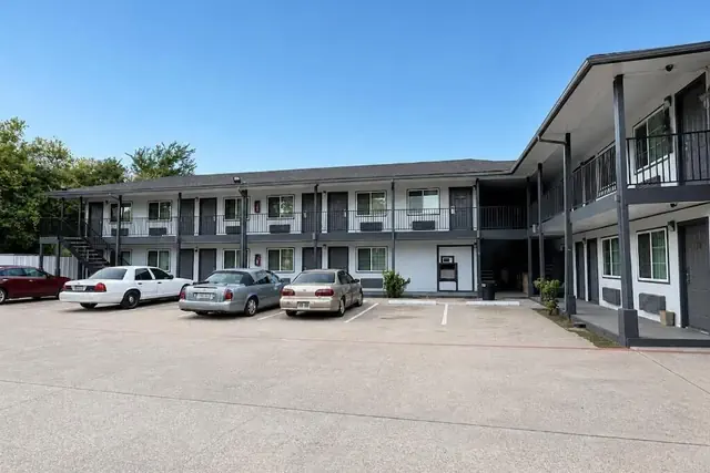 Photo 1 - All Season Suites Inn