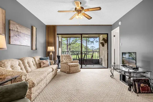 Photo 1 - Upstay 2BR Golfer s Retreat w Patio Ventura Resort