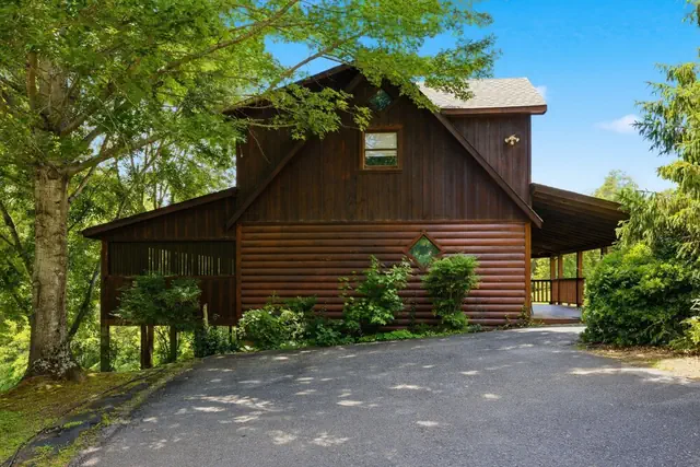 Photo 1 - Hibernation Station 2 Bedroom Cabin