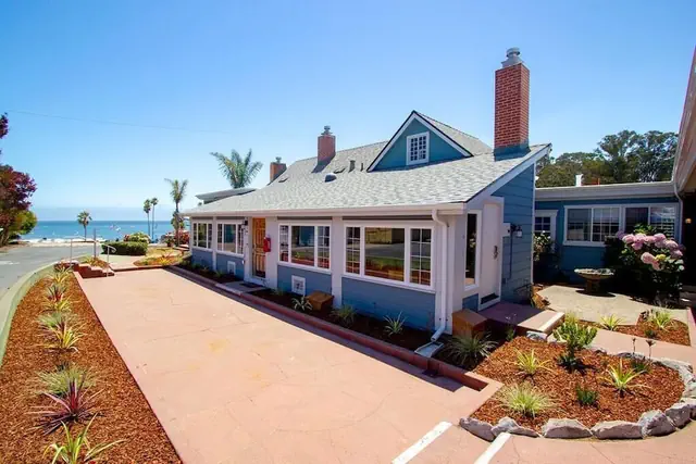 Photo 1 - Edgewater Beach Inn
