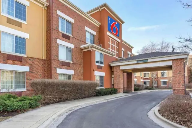Photo 1 - Motel 6 Chicago Vernon Hills Lincolnshire IL
