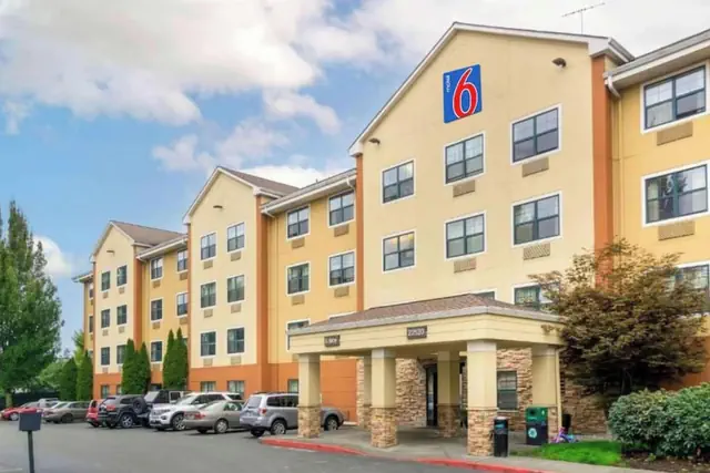 Photo 1 - Motel 6 Seattle Kent, WA