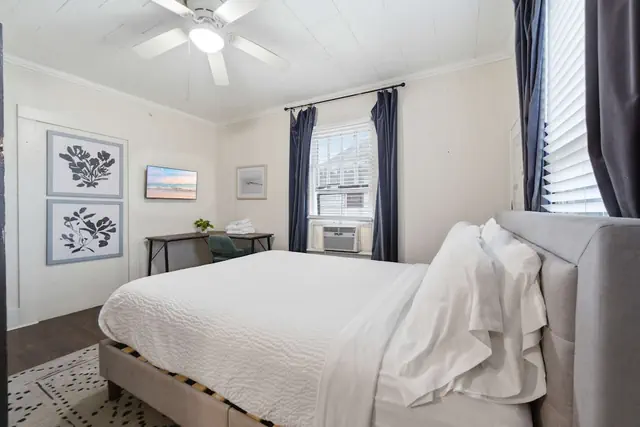 Photo 1 - Private Bedroom in Spacious Home Near Downtown Laf