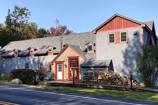 Photo 1 - Doveberry Inn