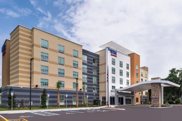Photo 1 - Fairfield Inn & Suites by Marriott Orlando East/UCF Area