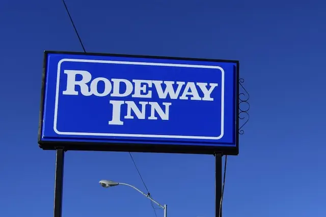 Photo 1 - Rodeway Inn Terre Haute near University