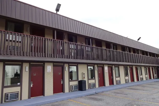 Photo 1 - Red Roof Inn Indianapolis - Castleton