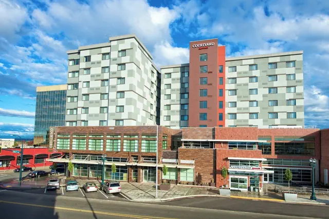 Photo 1 - Courtyard by Marriott Seattle Everett Downtown