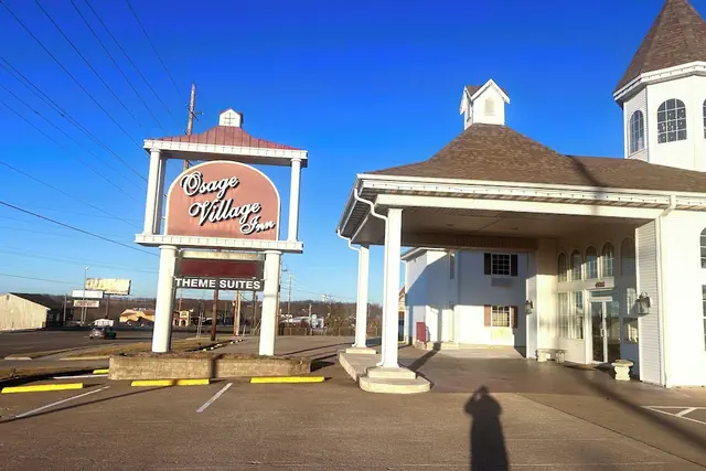 Photo 1 - Osage Village Inn Near Lake Ozarks US 54