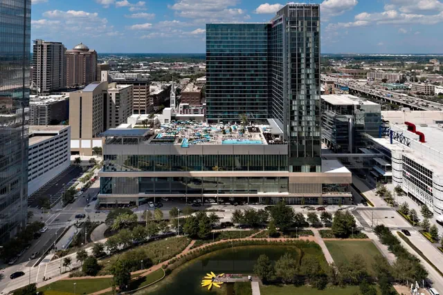 Photo 1 - Marriott Marquis Houston