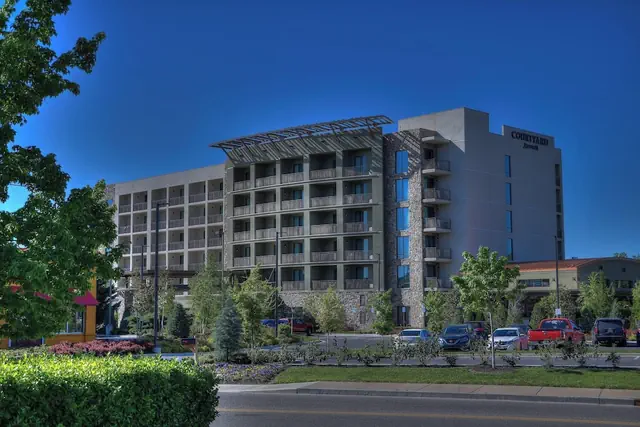 Photo 1 - Courtyard by Marriott Pigeon Forge