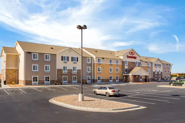 Photo 1 - Econo Lodge Burlington I-70
