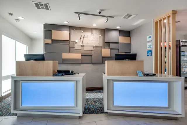 Photo 1 - Holiday Inn Express & Suites Dallas North - Addison by IHG