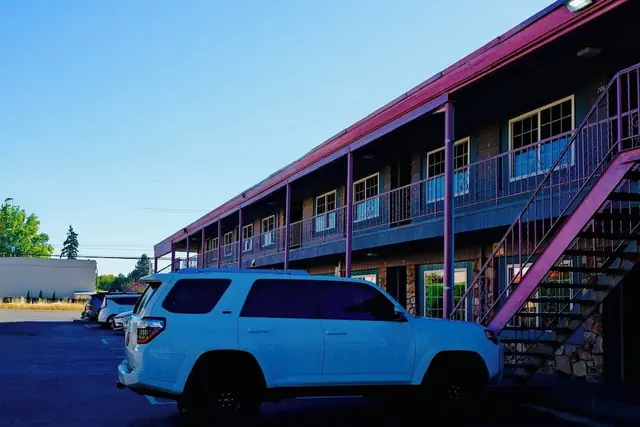 Photo 1 - Beaverton Budget Inn