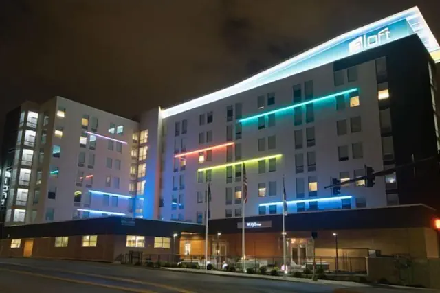Photo 1 - Aloft Newport On The Levee