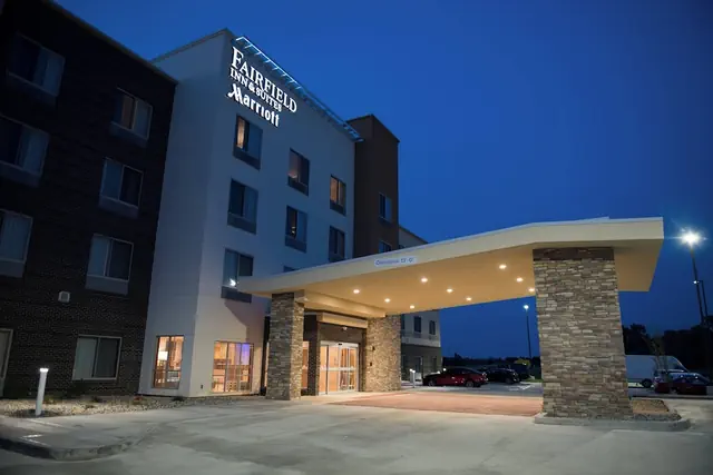 Photo 1 - Fairfield Inn & Suites by Marriott Anderson