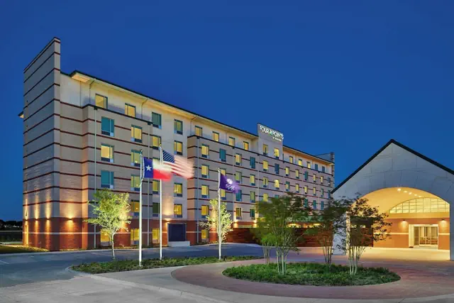 Photo 1 - Four Points By Sheraton Dallas Fort Worth Airport North