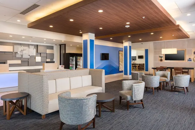 Photo 1 - Holiday Inn Express Visalia Sequoia Gateway Area by IHG