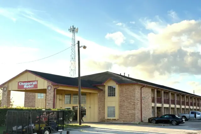 Photo 1 - Chaparral Motel Victoria TX US 59
