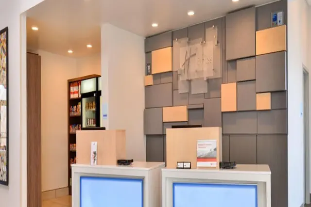 Photo 1 - Holiday Inn Express & Suites Southgate - Detroit Area by IHG