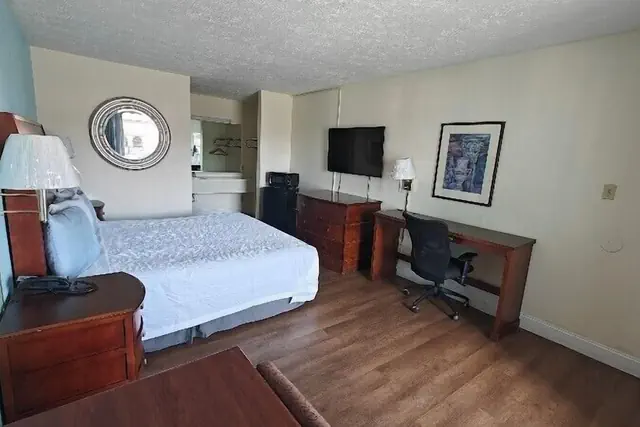 Photo 1 - Travelodge by Wyndham Richmond Kentucky