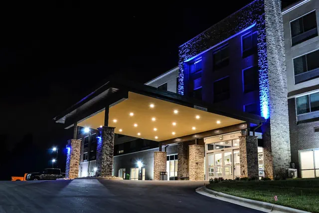 Photo 1 - Holiday Inn Express & Suites Charlotte NE - University Area by IHG