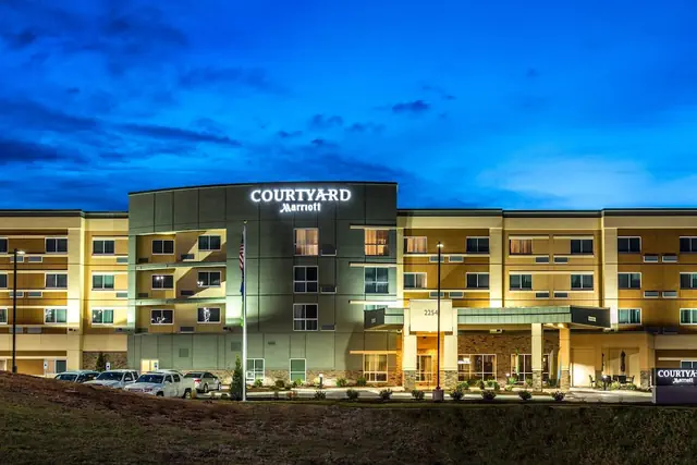 Photo 1 - Courtyard by Marriott Somerset