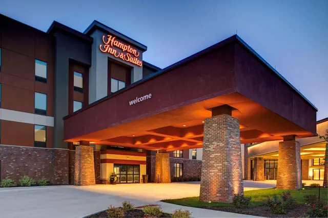 Photo 1 - Hampton Inn & Suites by Hilton Pittsburg Kansas Crossing