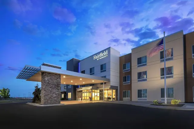 Photo 1 - Fairfield Inn and Suites by Marriott Moses Lake