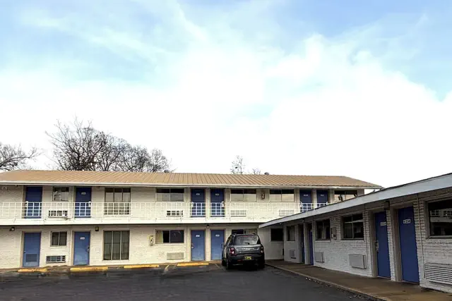 Photo 1 - Trade Wind Motel Jacksonville TX US 69