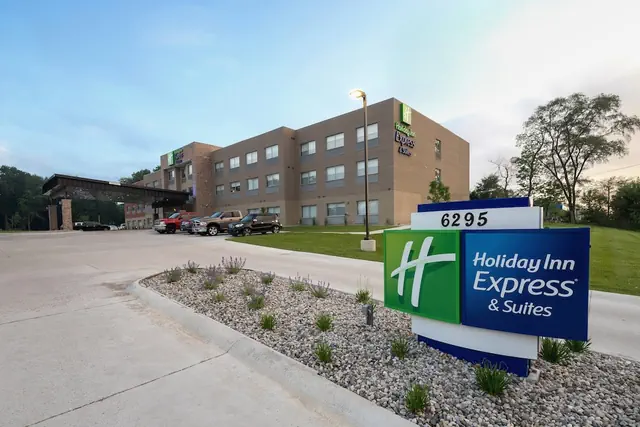 Photo 1 - Holiday Inn Express and Suites Portage by IHG