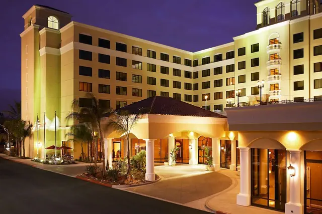 Photo 1 - DoubleTree Suites by Hilton Anaheim Rsrt - Conv Cntr