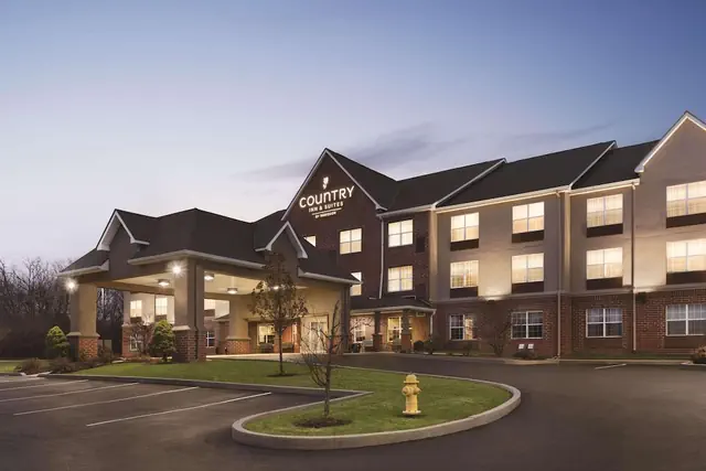 Photo 1 - Country Inn & Suites by Radisson, Beavercreek-Dayton