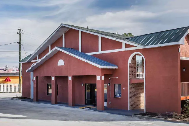 Photo 1 - Rodeway Inn Augusta South