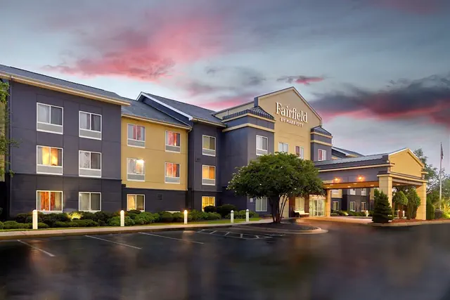 Photo 1 - Fairfield Inn & Suites by Marriott Warner Robins