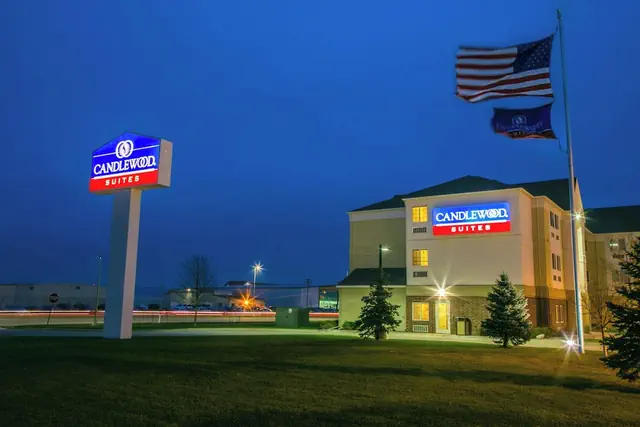 Photo 1 - Candlewood Suites Fargo-N. Dakota State University by IHG