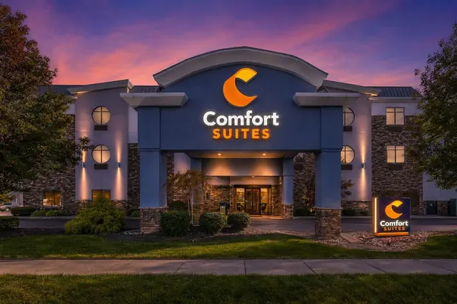 Photo 1 - Comfort Suites Perrysburg - Toledo South