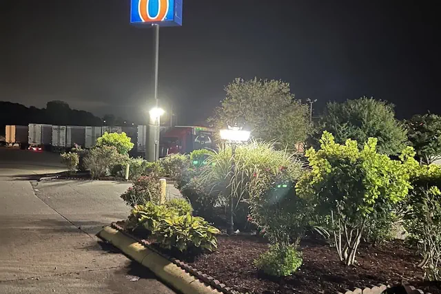 Photo 1 - Motel 6 Franklin, OH