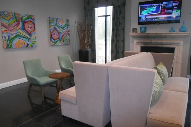 Photo 1 - Holiday Inn Express & Suites Carbondale - University Area by IHG