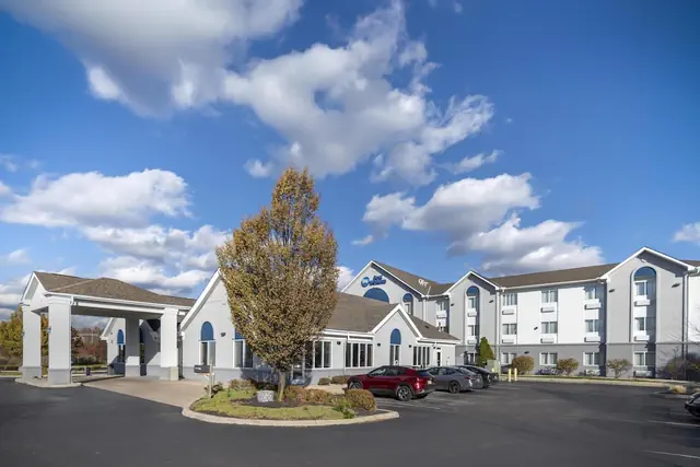 Photo 1 - Best Western Columbus Airport