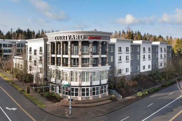 Photo 1 - Courtyard by Marriott Seattle Kirkland
