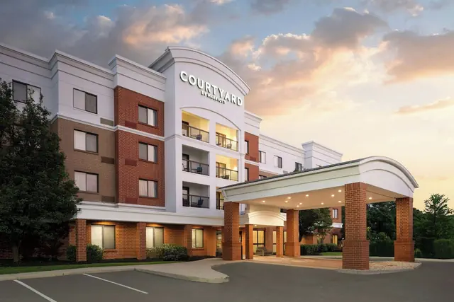 Photo 1 - Courtyard by Marriott Dayton-University of Dayton