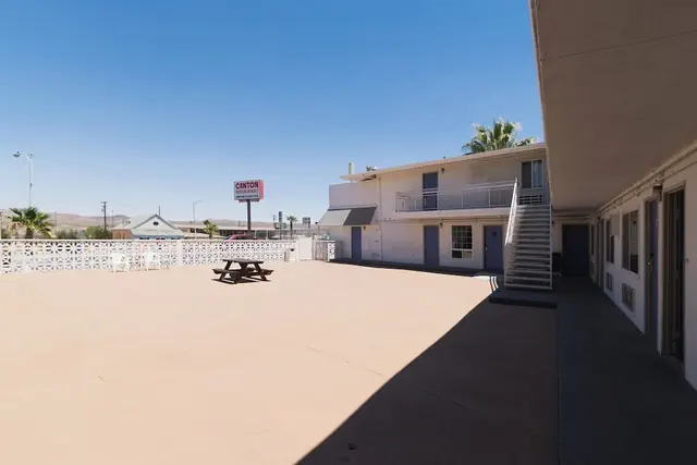 Photo 1 - Motel 6 Barstow, CA - Route 66