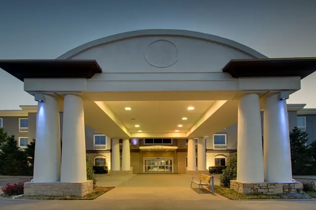 Photo 1 - Holiday Inn Express Hotel & Suites Vernon College Area by IHG