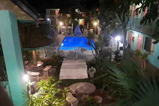 Photo 1 - New Sungate Motel