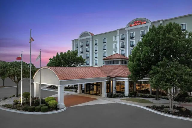Photo 1 - Hilton Garden Inn Dallas Lewisville