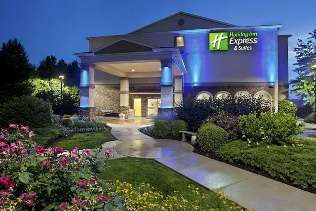 Photo 1 - Holiday Inn Express & Suites Allentown West by IHG
